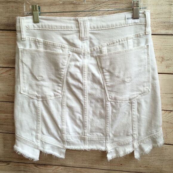 HUDSON WEEKENDER STEP HEM MINI SKIRT IN WHITE‎ - Picture 6 of 7